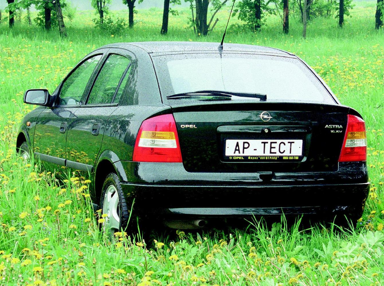хэтчбек 5 дв. Opel Astra 1998 - 2004г выпуска модификация 1.2 AT (75 л.с.)