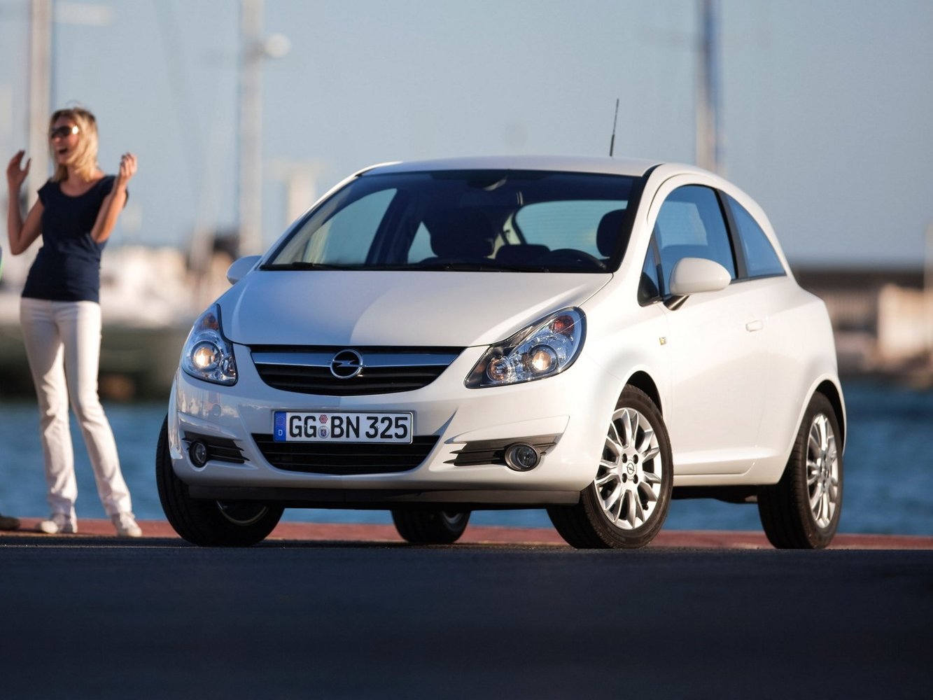 Opel Corsa 2010 - 2011