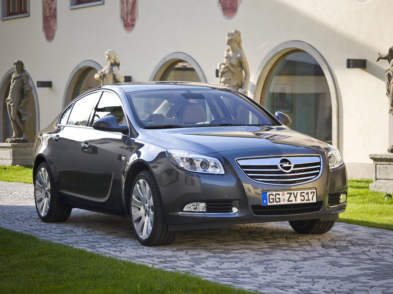 Opel Insignia 2008 - 2013