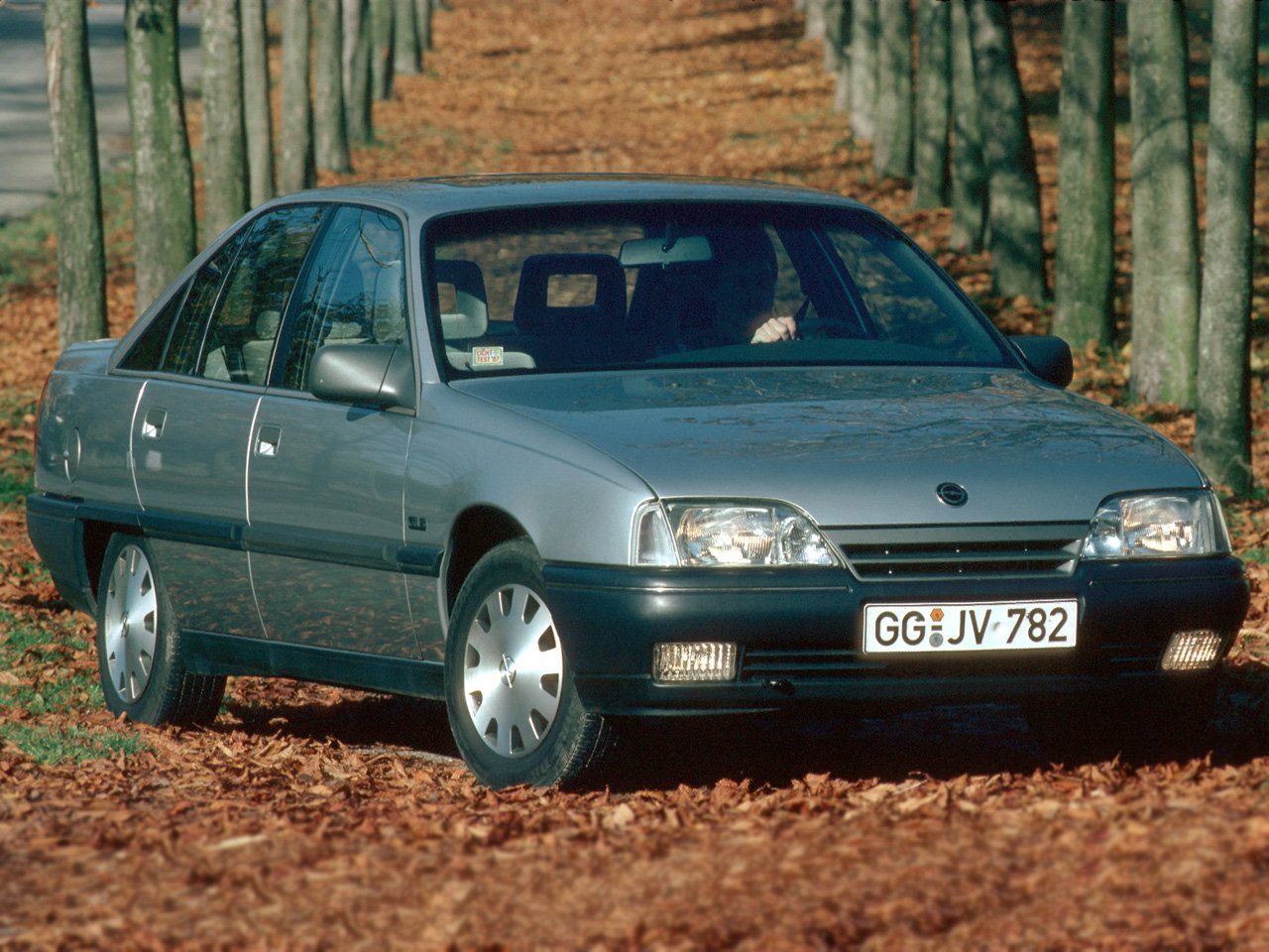 Opel Omega 1986 - 1993
