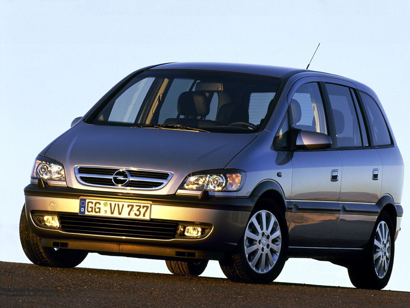 Opel Zafira 2002 - 2005