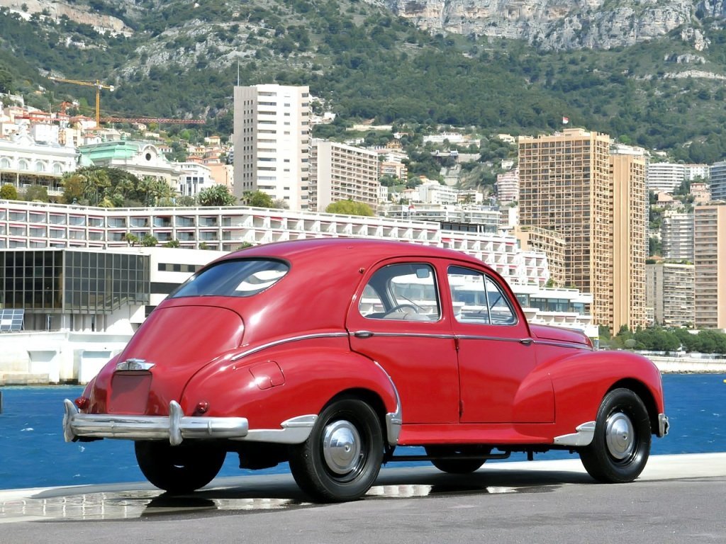 седан Peugeot 203 1948 - 1960г выпуска модификация 1.3 MT (45 л.с.)