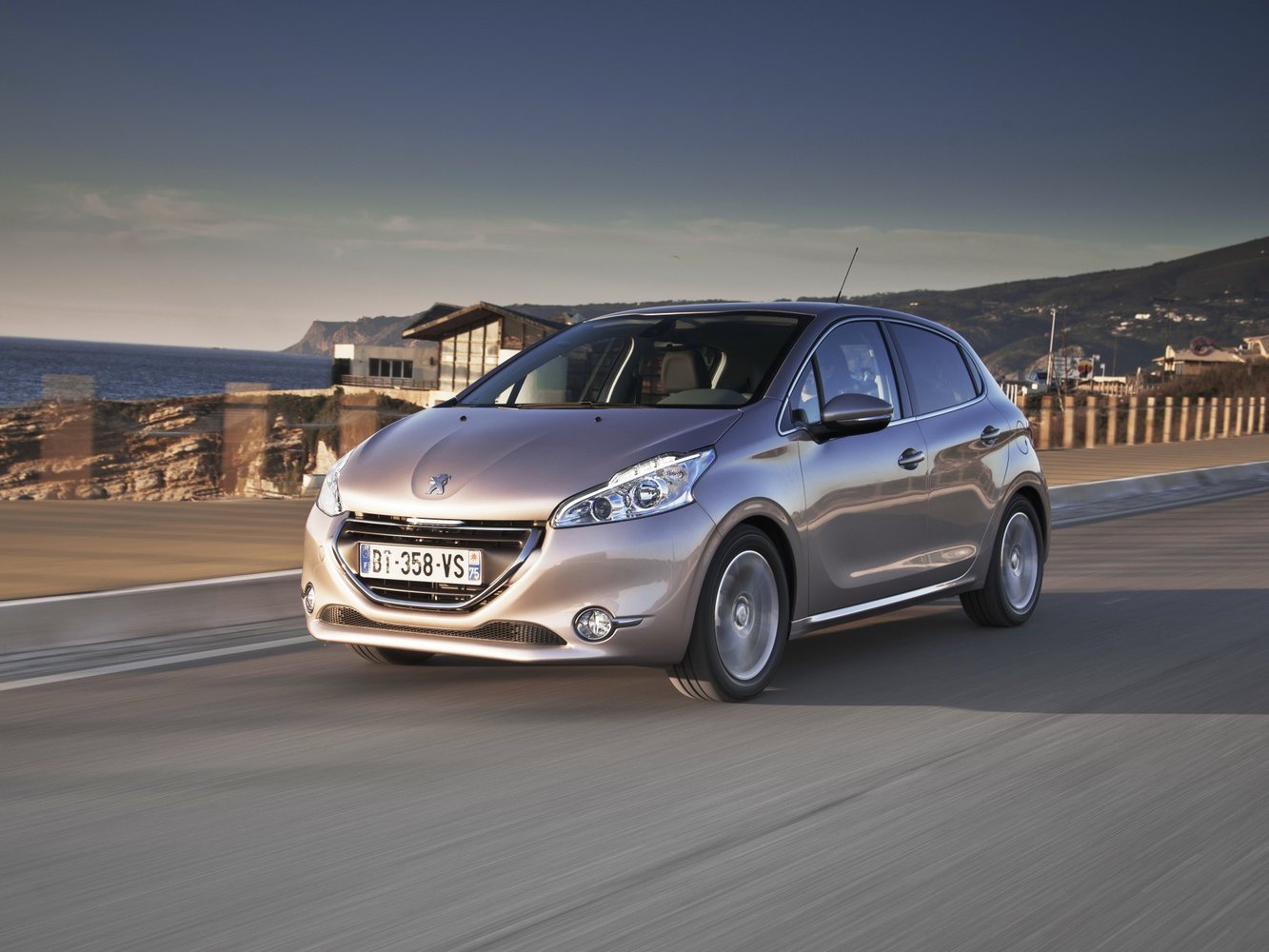 Peugeot 208 2013 - 2015