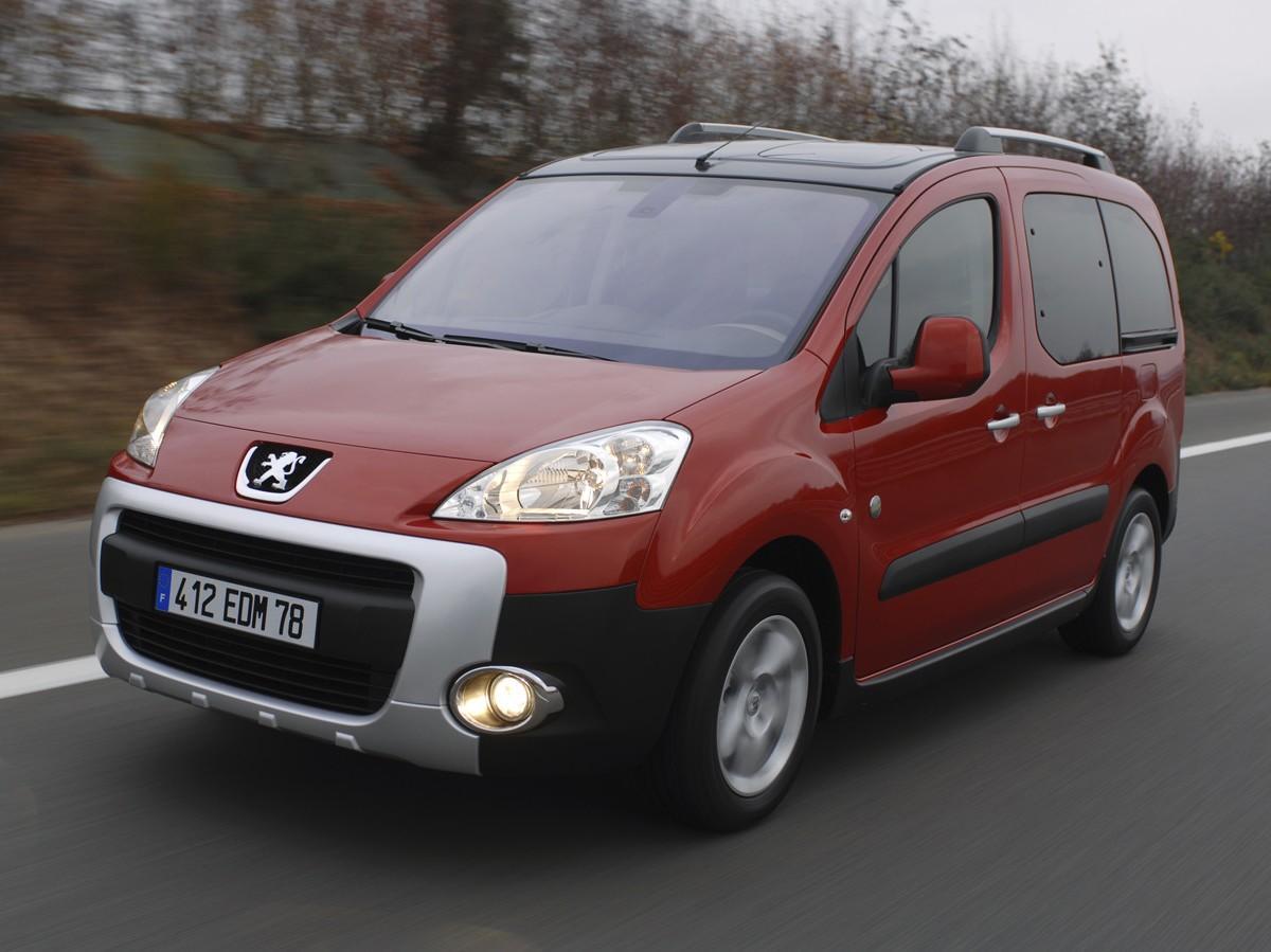 минивэн Partner Tepee Peugeot Partner 2007 - 2012г выпуска модификация 1.6 MT (110 л.с.)