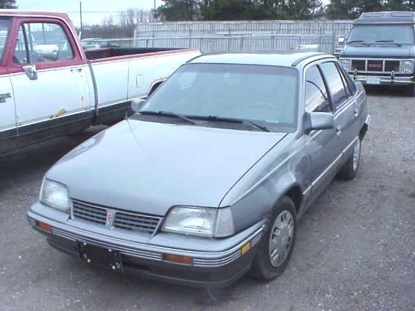 Pontiac LeMans 1988 - 1991