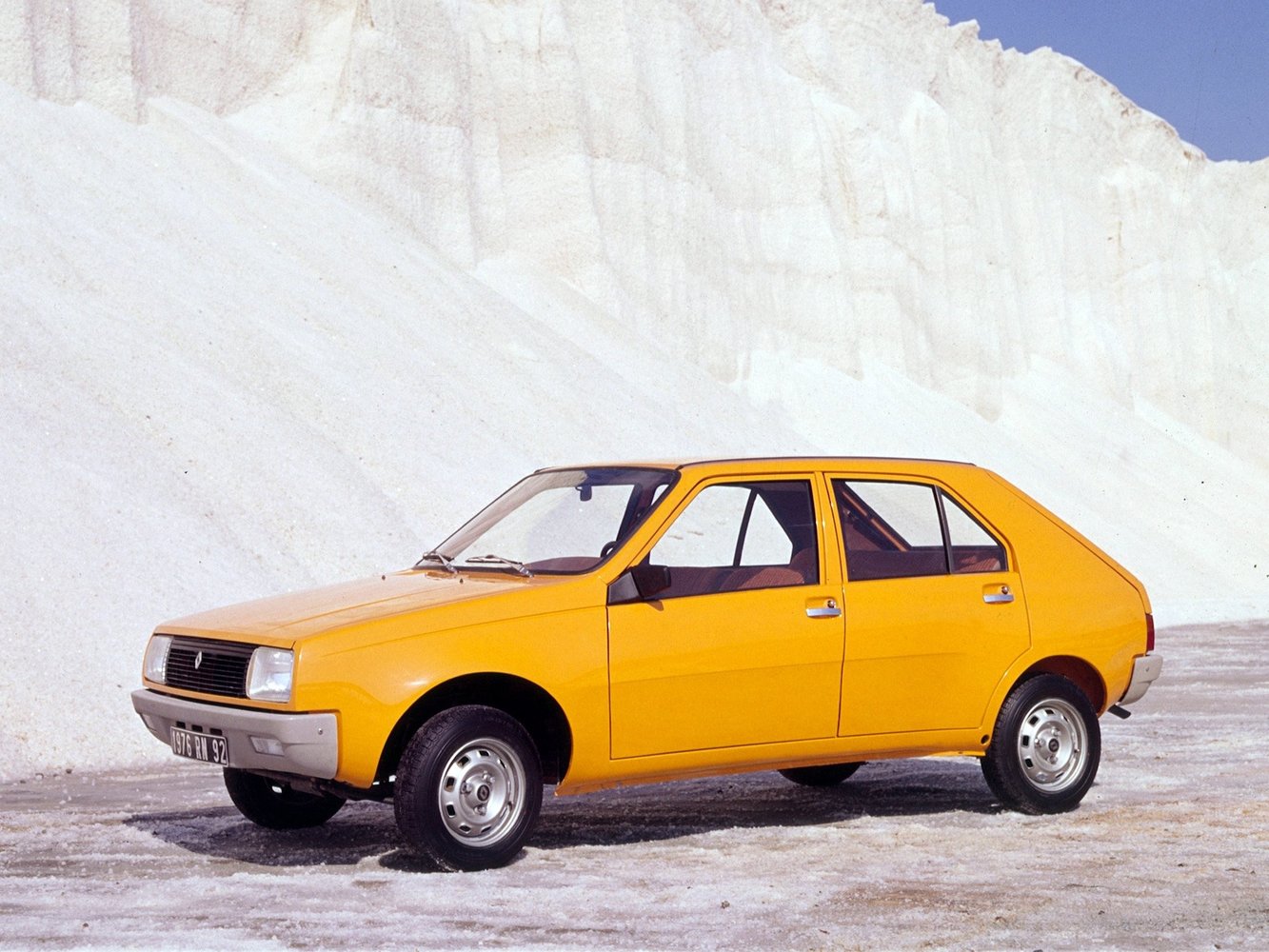хэтчбек 5 дв. Renault 14 1976 - 1983г выпуска модификация 1.1 MT (58 л.с.)