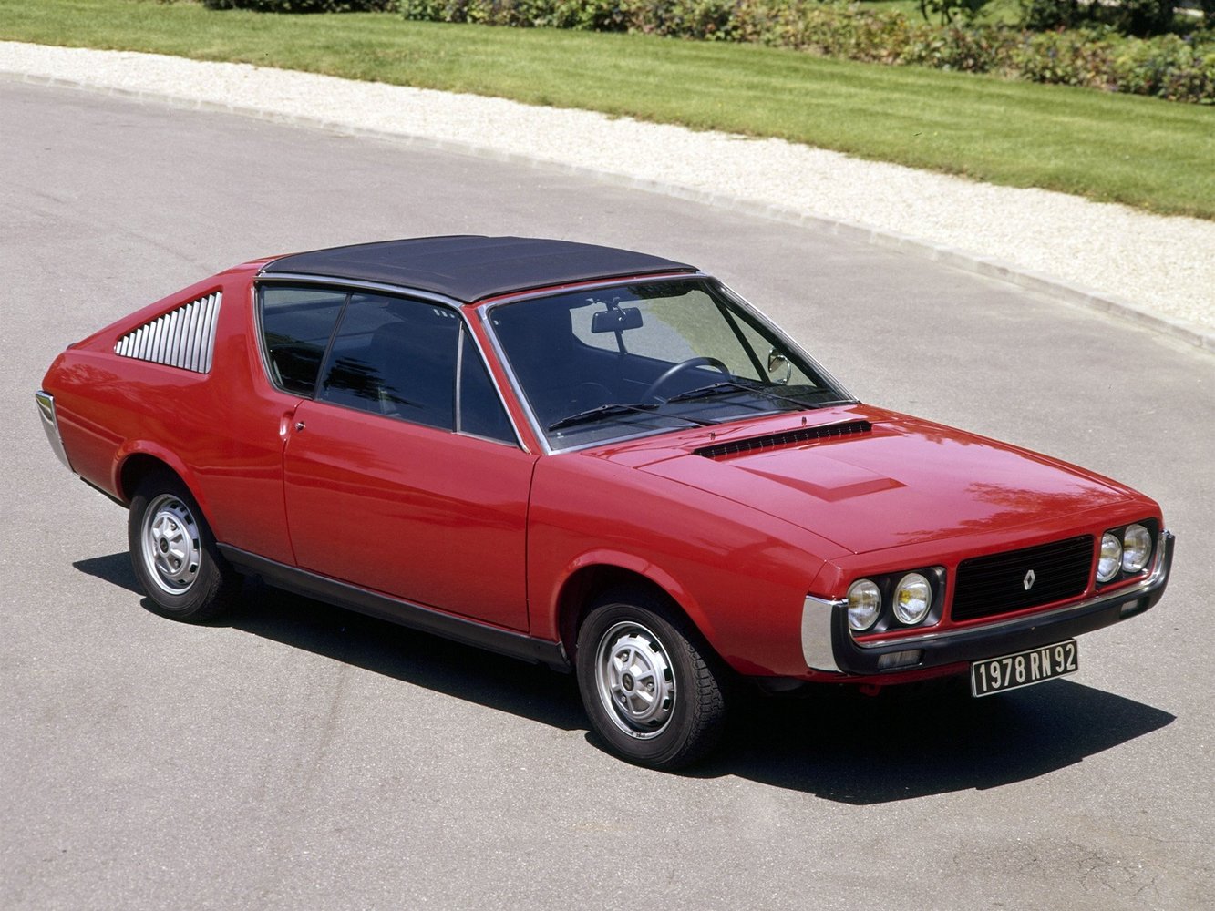 хэтчбек 3 дв. Renault 17 1972 - 1980г выпуска модификация 1.6 MT (109 л.с.)