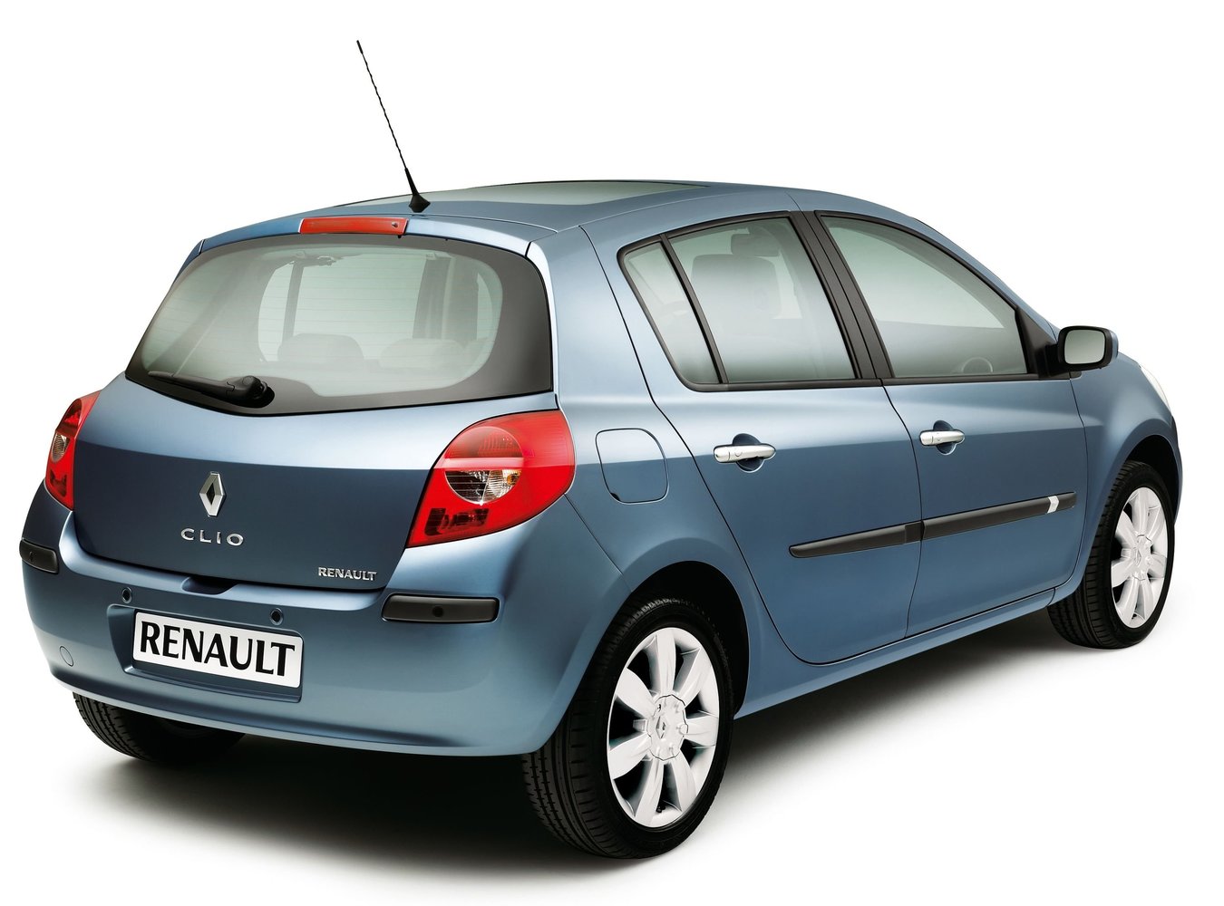 хэтчбек 5 дв. Renault Clio 2005 - 2009г выпуска модификация 1.1 AT (101 л.с.)