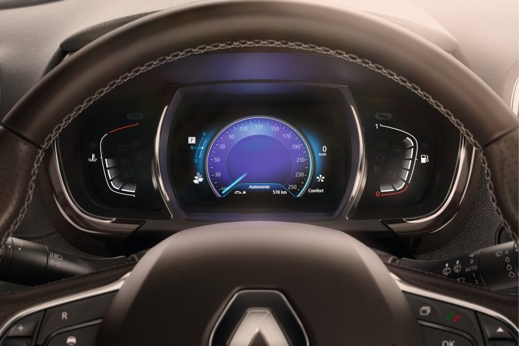 минивэн Renault Espace 2015 - 2016г выпуска модификация 1.6 AMT (160 л.с.)