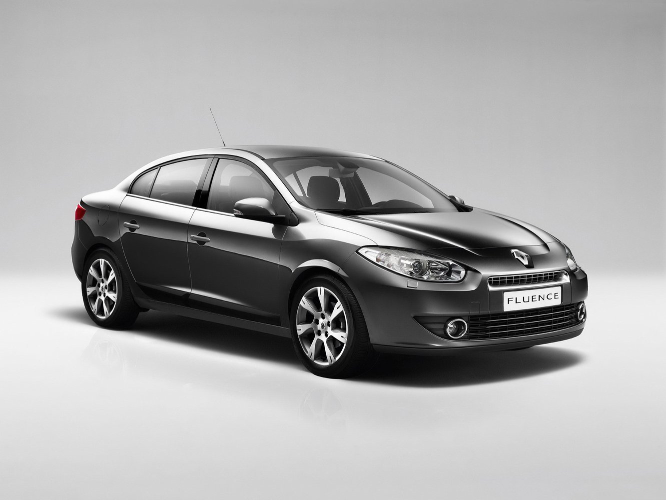 Renault Fluence 2010 - 2012