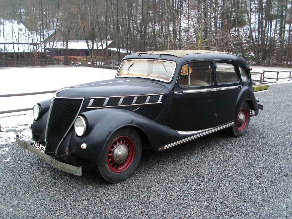 седан Renault Vivastella 1929 - 1939г выпуска модификация 3.2 MT (52 л.с.)