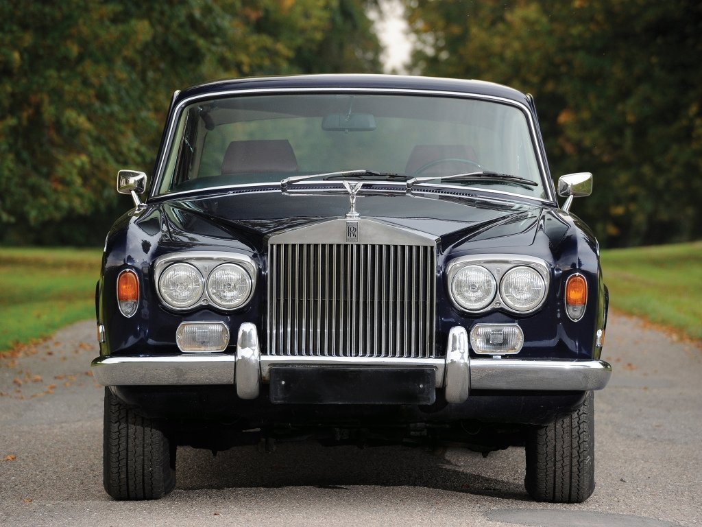 седан Rolls-Royce Silver Shadow 1965 - 1980г выпуска модификация 6.2 AT (174 л.с.)