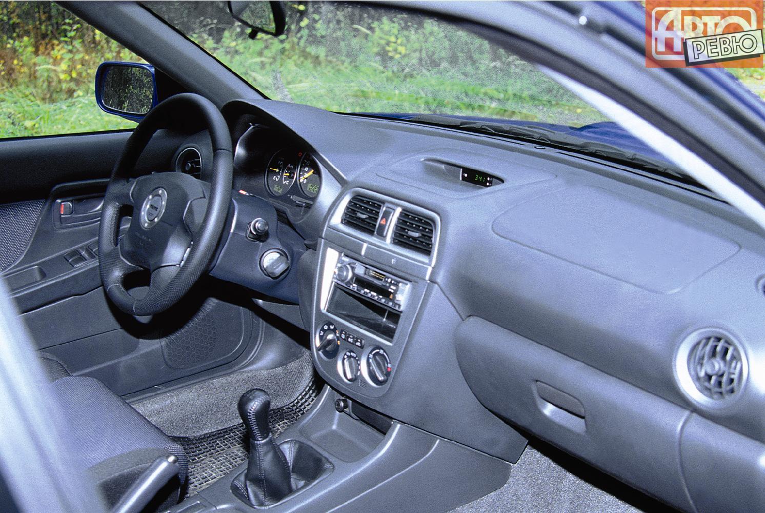 седан Subaru Impreza 2000 - 2002г выпуска модификация 1.5 AT (100 л.с.)