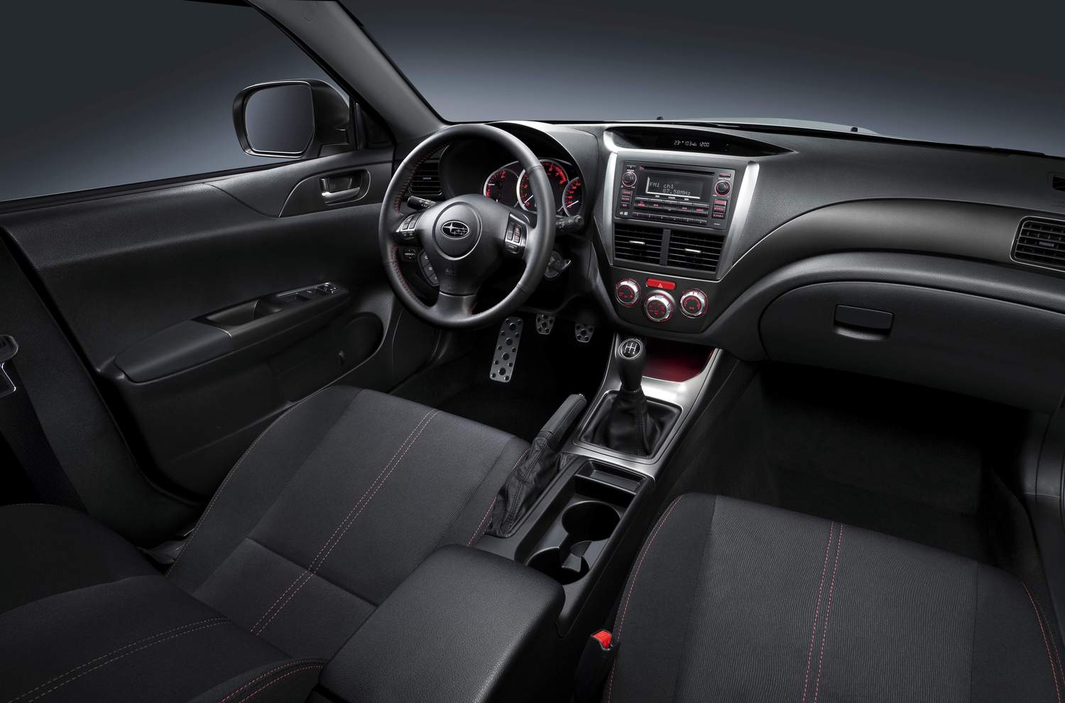 хэтчбек 5 дв. Subaru Impreza WRX 2011 - 2014г выпуска модификация 2.5 AT (224 л.с.) 4×4