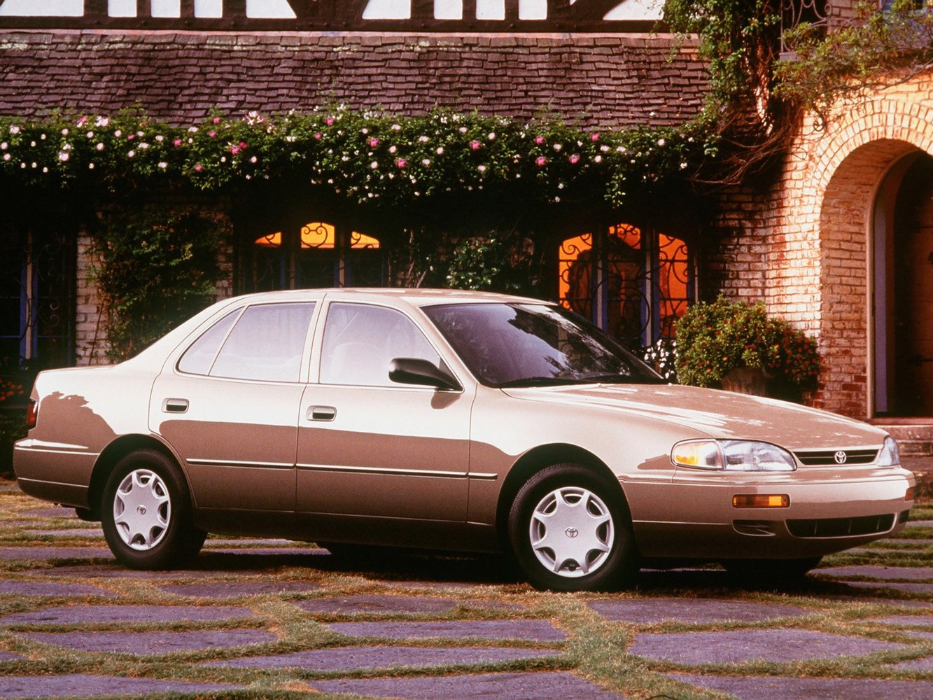 Toyota Camry 1990 - 1998