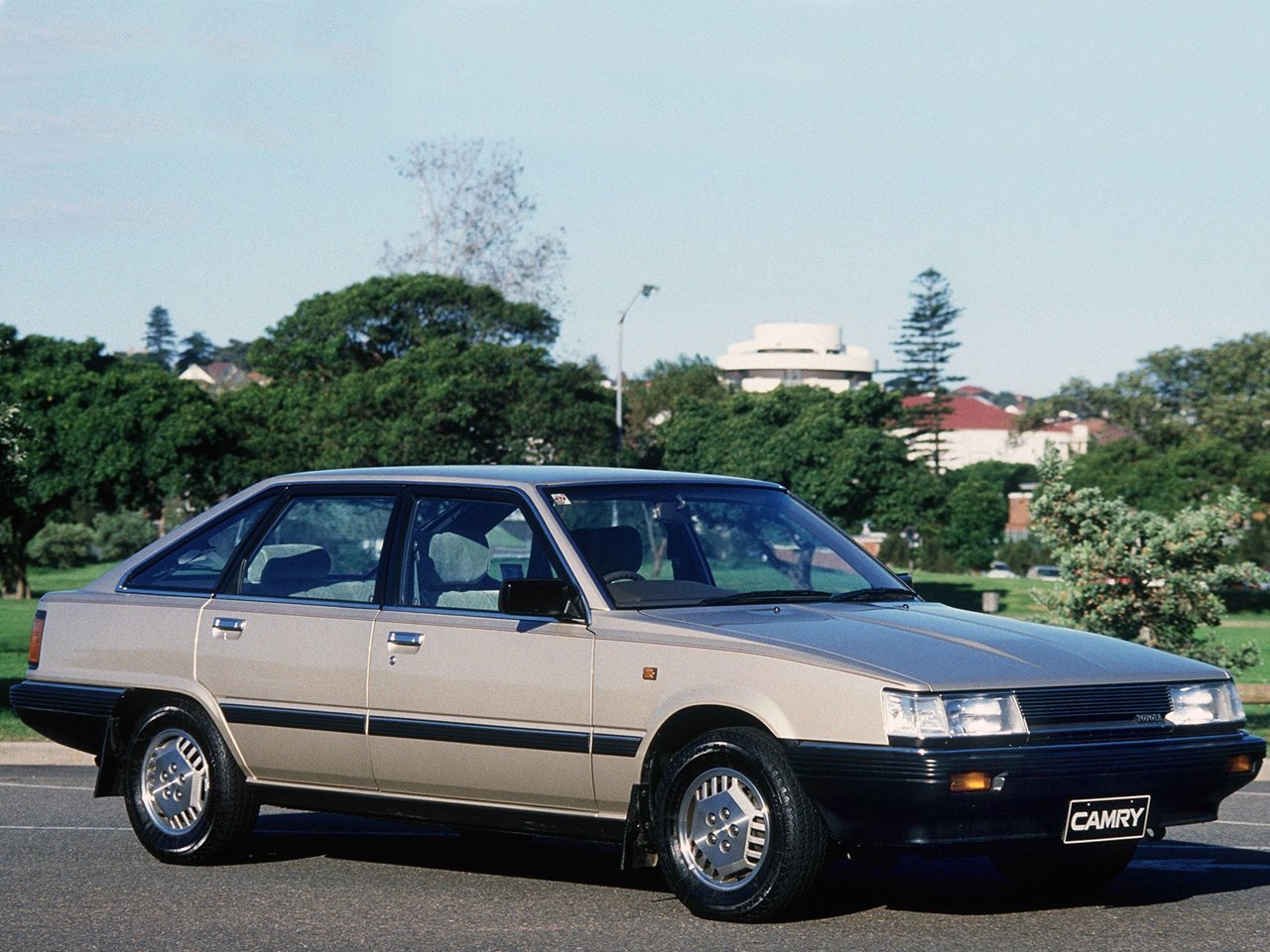 Toyota Camry (Japan) 1983 - 1988