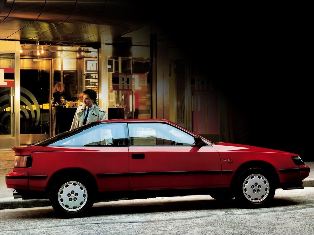 хэтчбек 3 дв. Toyota Celica 1985 - 1989г выпуска модификация 1.6 AT (86 л.с.)