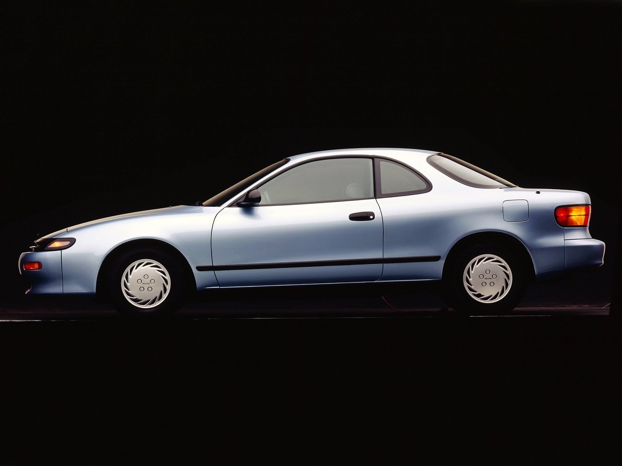 купе Toyota Celica 1989 - 1994г выпуска модификация 1.6 AT (105 л.с.)