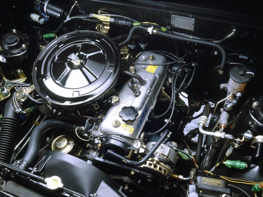 хэтчбек 3 дв. Toyota Corolla 1979 - 1983г выпуска модификация 1.3 MT (60 л.с.)