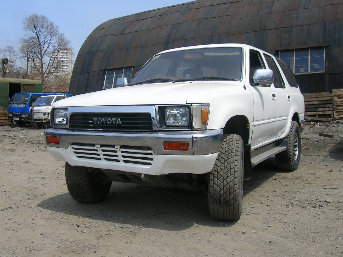 Toyota Hilux Surf 1989 - 1992