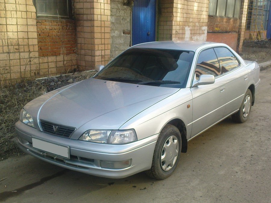Toyota Vista 1994 - 1998