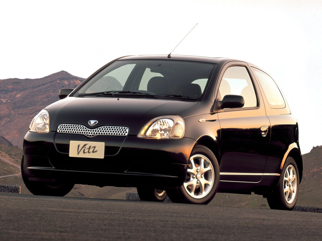 Toyota Vitz 1998 - 2005