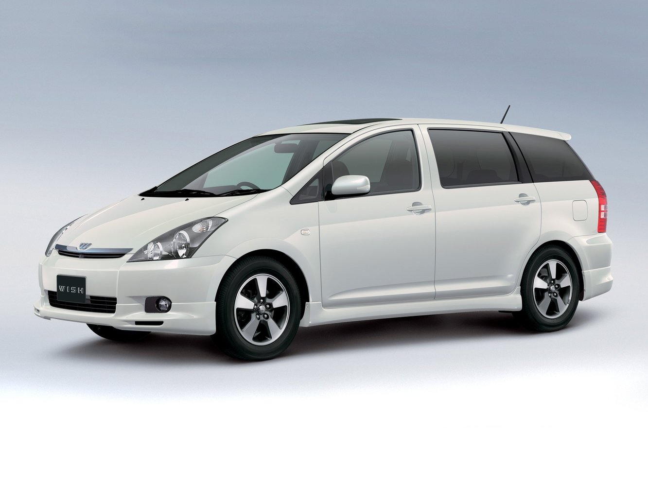 Toyota Wish 2003 - 2005
