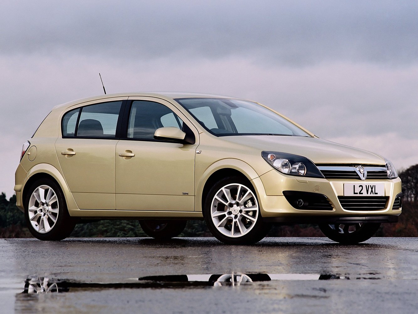 Vauxhall Astra 2004 - 2010