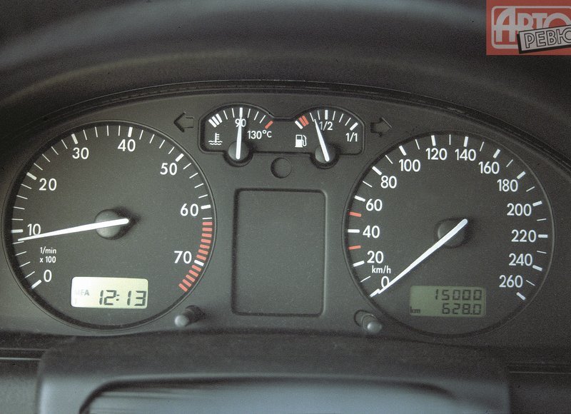 седан Volkswagen Passat 1997 - 2000г выпуска модификация 1.6 AT (101 л.с.)