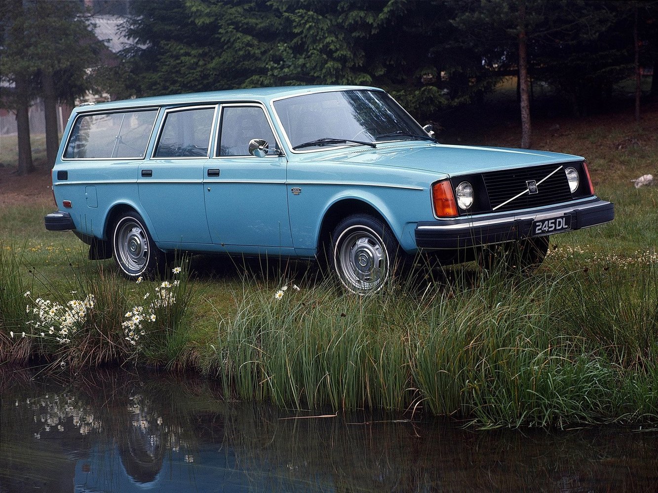 Volvo 240 Series 1974 - 1993